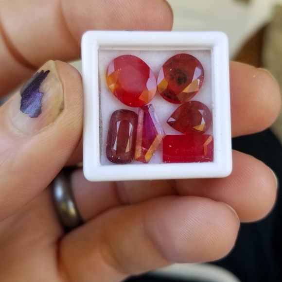 Natural Loose rubies - Picture 6 of 8